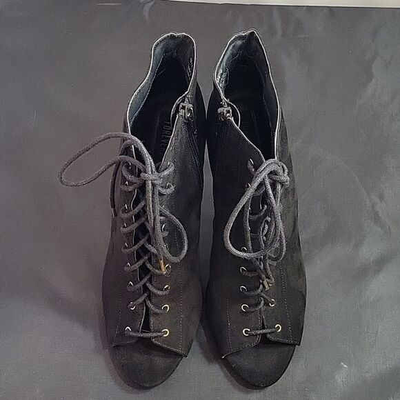 FOREVER 21 SUEDE LACE UP FRONT STILETTOS HEELED BOOTIE - Picture 3 of 13